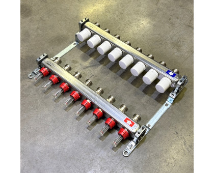 Коллекторная группа 1" Uni-Fitt 450Bнерж. сталь 8 выходов 3/4" с расходомерами и термостатическими вентилями без концевиков